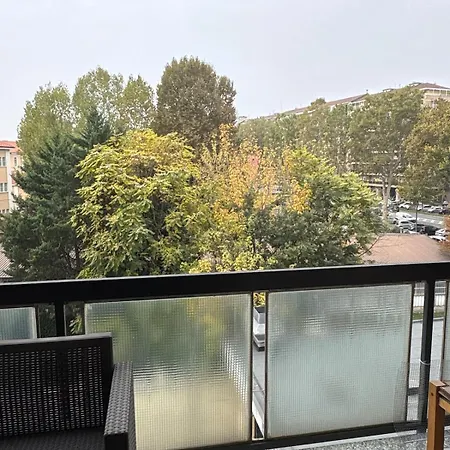 Bellissimo A Pochi Passi Dalla Metro 토리노