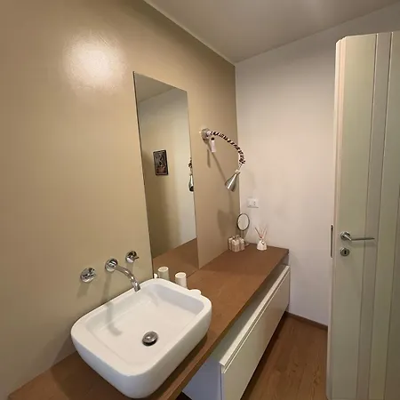 Bellissimo A Pochi Passi Dalla Metro