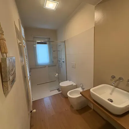 Bellissimo A Pochi Passi Dalla Metro טורינו