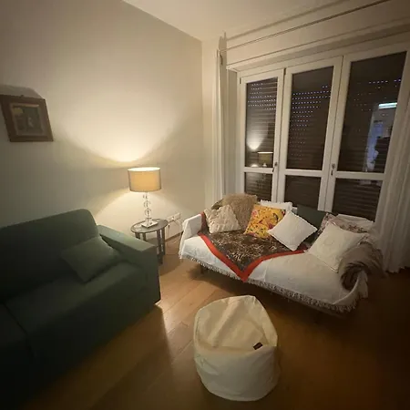 Bellissimo A Pochi Passi Dalla Metro